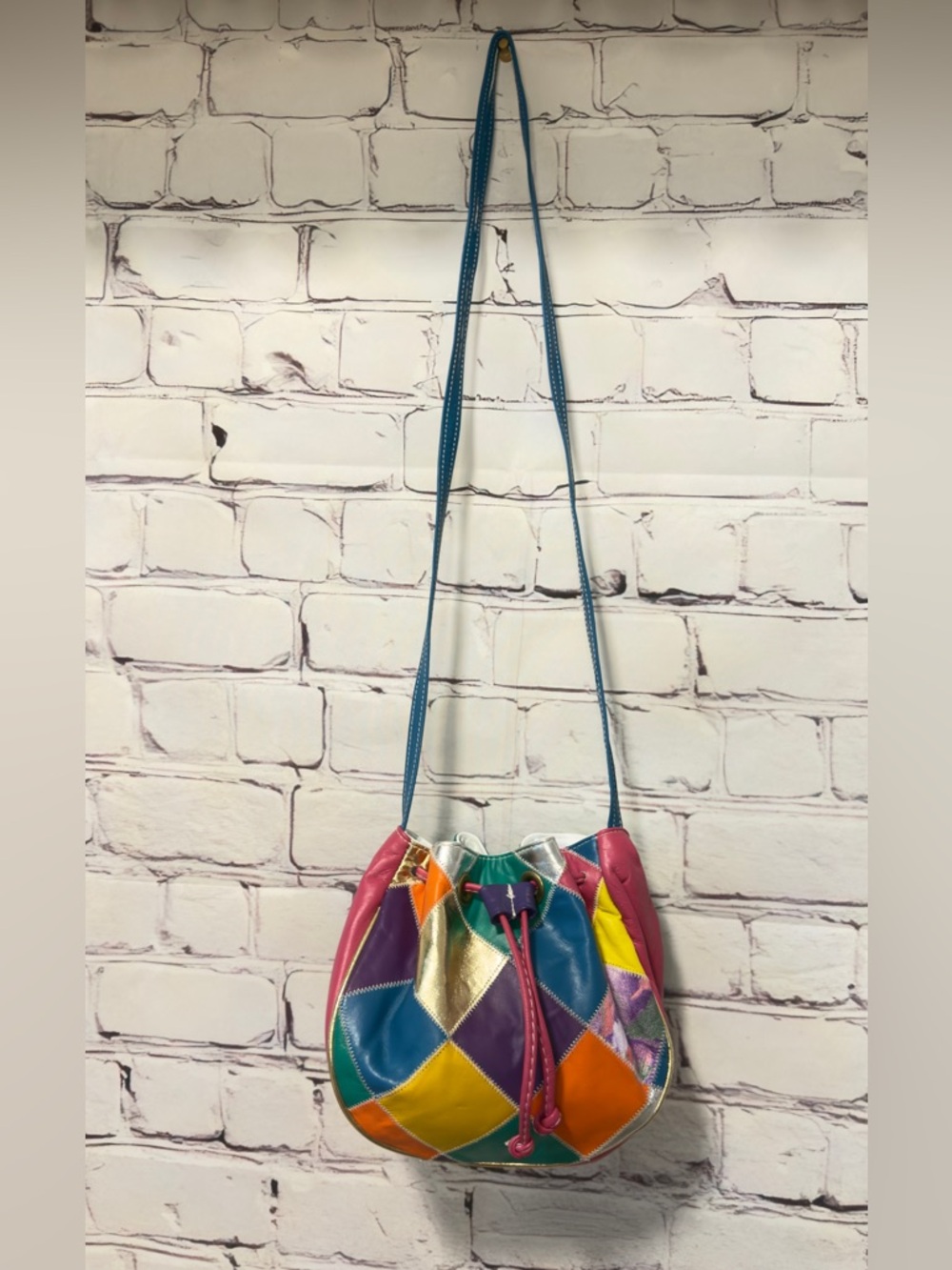 VINTAGE RETRO COLORFUL LEATHER CINCH SHOULDER BAG 80’s 90’s Fun Funky - Picture 10 of 11